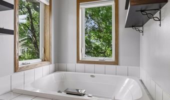 12904 Essex Way, Apple Valley, MN 55124