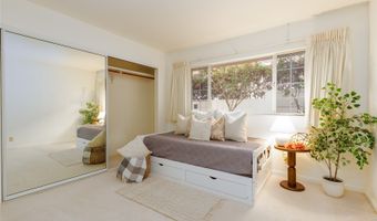 92-1318 Hauone St, Kapolei, HI 96707