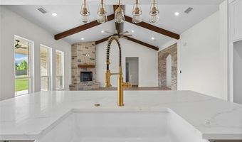 150 Chateau Bnd, Ardmore, OK 73401