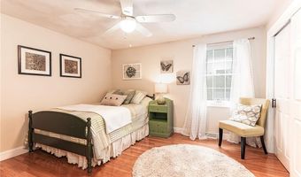 180 Mesa Dr, North Kingstown, RI 02852