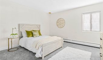 132 Hoffman Ave 207, Cranston, RI 02920