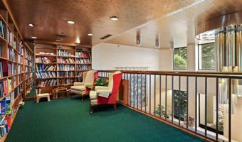 1016 S WAYNE St 1008, Arlington, VA 22204