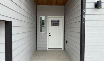 901 Bennington Dr, Box Elder, SD 57719