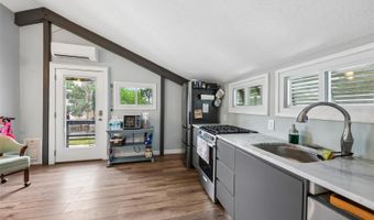 24521 SNAIL Rd, Astor, FL 32102