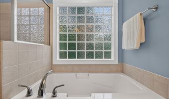 1000 Proper Ct, Apex, NC 27502