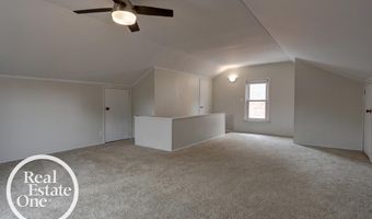 15560 Mclain Ave, Allen Park, MI 48101