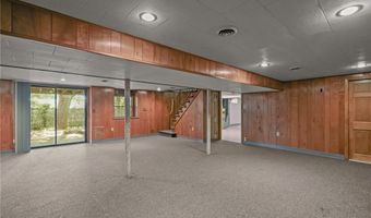 2 Julia Dr, North Providence, RI 02911