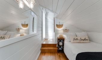 129 Santa Cruz Ave, Aptos, CA 95003