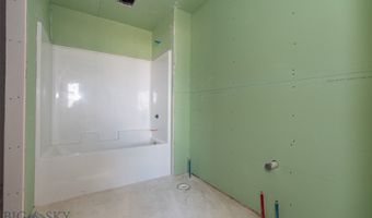 500 Spaniel Ln, Belgrade, MT 59714