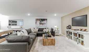 10 E Garfield Ave, Atlantic Highlands, NJ 07716