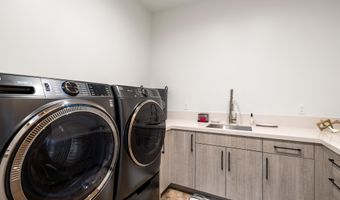 179 Lolowaa Pl 2, Kihei, HI 96753
