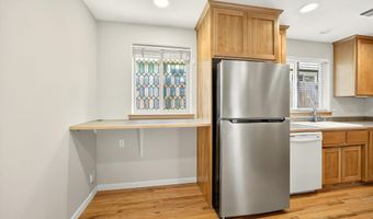 595 Elizabeth Ave, Ashland, OR 97520