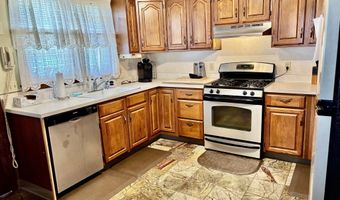 115 Hayestown Rd, Danbury, CT 06811