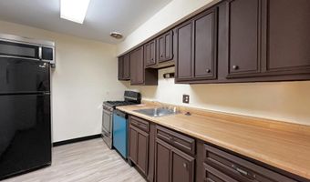 5217 NEWTON St 101, Bladensburg, MD 20710