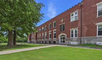2009 Seminary St, Alton, IL 62002