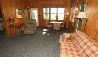 162 Pillsbury Pt, Arnolds Park, IA 51331