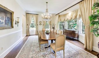 8011 SUMMER MILL Ct, Bethesda, MD 20817