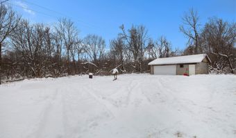 182 40th St, Allegan, MI 49010