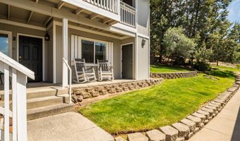 1527 NW Juniper St Apt 2, Bend, OR 97703