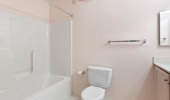 121 CROOM MILLS Dr, Hockessin, DE 19707