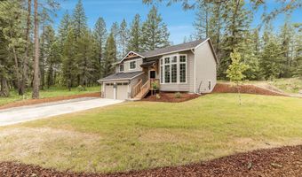 81 Parkland Dr, Blanchard, ID 83804