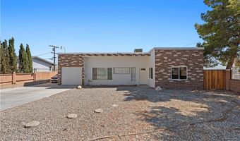 23859 South Rd, Apple Valley, CA 92307