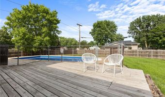 999 Elm Dr, Apple Valley, MN 55124