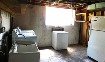 1361 E 28th St, Ashtabula, OH 44004
