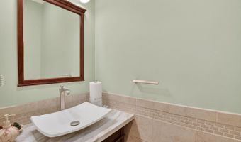 7511 BRADLEY Blvd, Bethesda, MD 20817