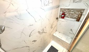 112 Ambler Rd, Bristol, CT 06010