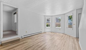 21 Hyde St 3, Burlington, VT 05401