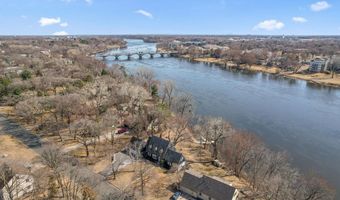 512 Rice St, Anoka, MN 55303