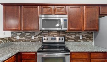 5609 Price Plantation Rd, Baker, FL 32531