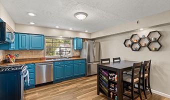 2 W STEELE St, Orlando, FL 32804