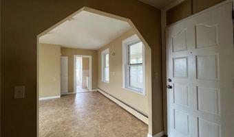 1140 S Broadway St, East Providence, RI 02914