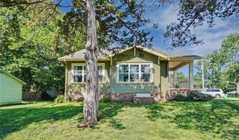 403 Baker St, Baldwin City, KS 66006
