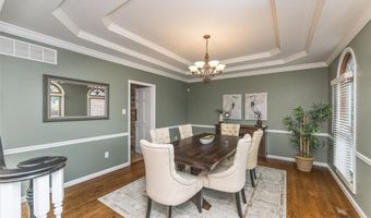 1101 Courtwood Cir, Ballwin, MO 63011