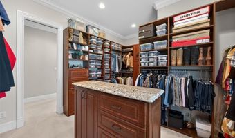 262 Dietrich Rd, Ballwin, MO 63021