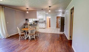 202 Christopher Dr, Abbeville, AL 36310