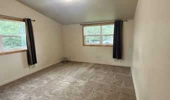 41 Astor Rd, Babbitt, MN 55706