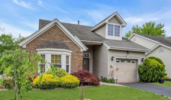 172 Sylvan Lake Blvd, Bayville, NJ 08721