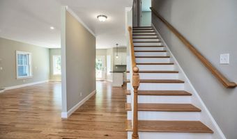 6 Eagle Perch Dr 14, Boscawen, NH 03303