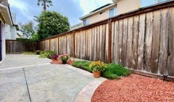 60 Northern Pine Loop, Aliso Viejo, CA 92656