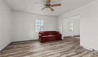 1301 Wade St, Aliquippa, PA 15001
