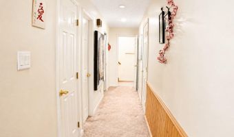8809 DOVE Dr, Bel Alton, MD 20611
