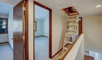 505 Tumbling Hawk 505, Acton, MA 01718