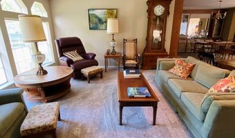 469 Lakeshore Dr, Bainbridge, GA 39819