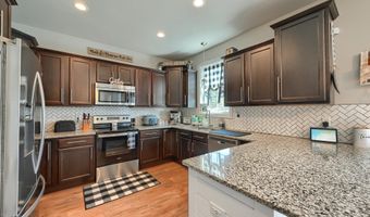 6 LOBELL Rd, Abbottstown, PA 17301