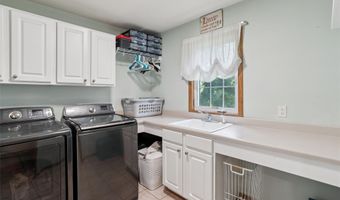 505 NE 21st St, Ankeny, IA 50021