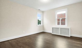 325 OGLETHORPE St NW, Washington, DC 20011